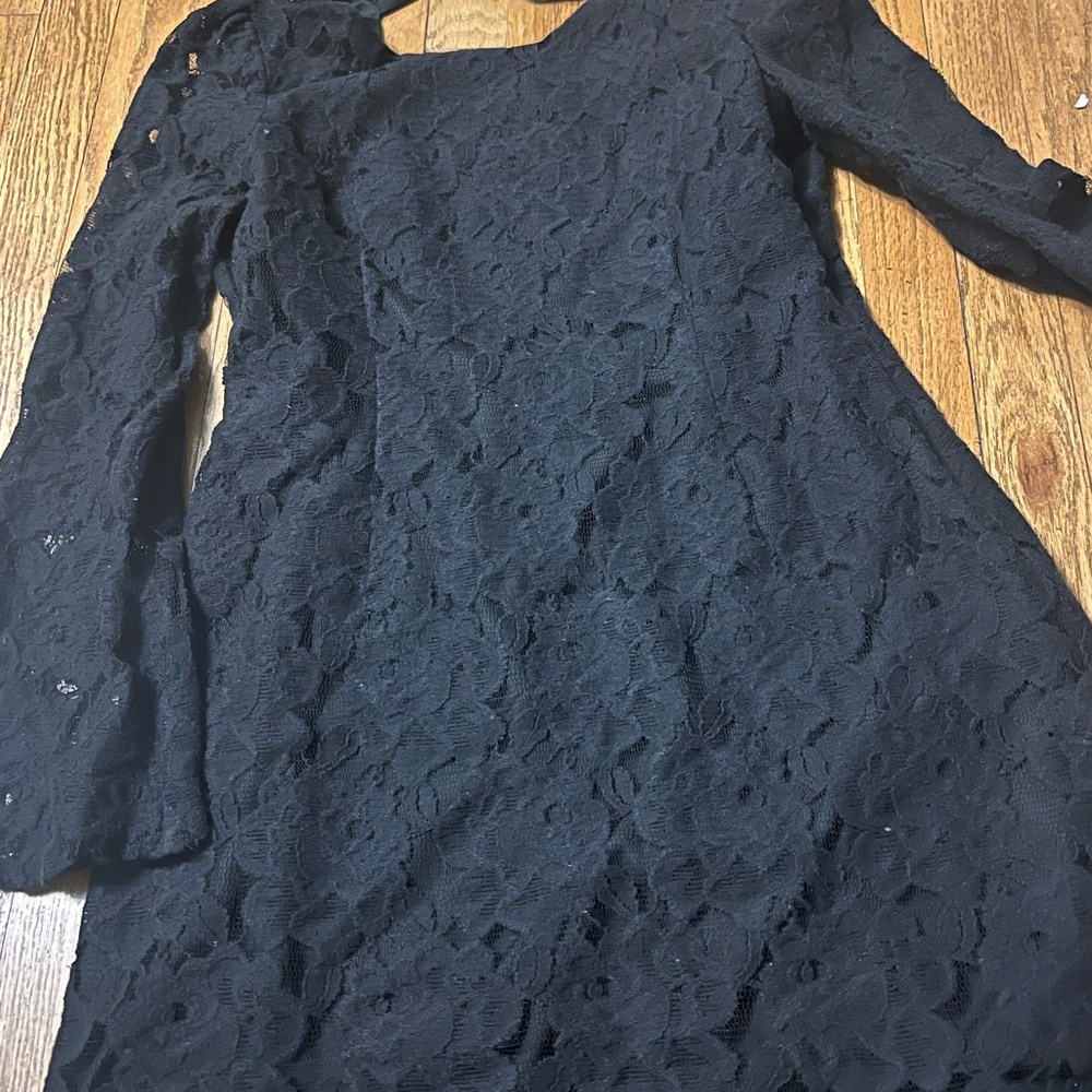 Elegant Black Lace Dress